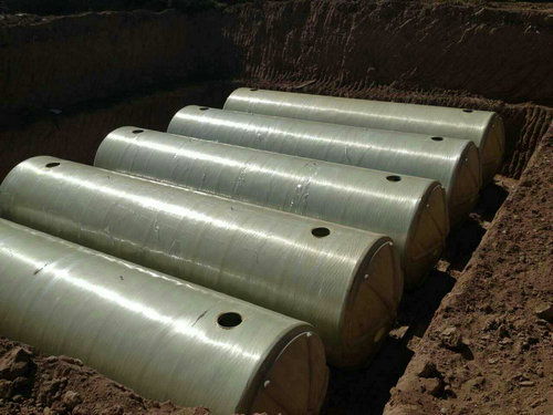 玻璃鋼化糞池現場串聯圖